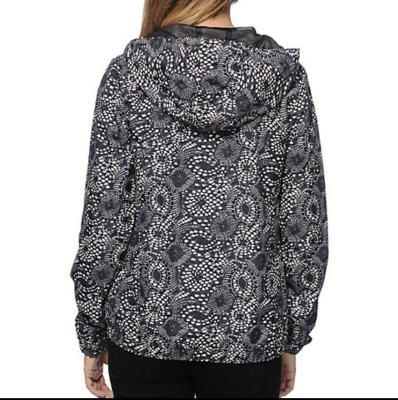 Volcom Enemy Lines Black Pink Windbreaker Jacket Large - Picture 2 of 9